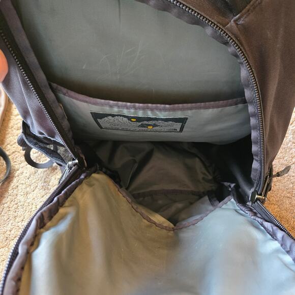 The North Face Jester Backpack Bag Flexvent Black School Commuter Travel Hiking - Picture 6 of 10